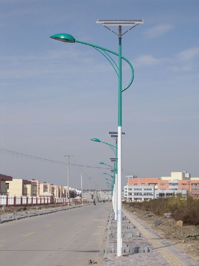 Lampadaire Candélabre Solaire Photovoltaïque routier LED Road PB